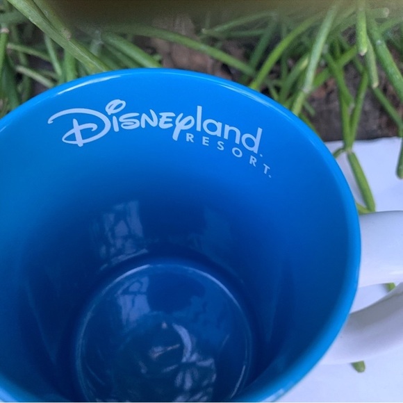 New Walt Disneyland Resort DAD Coffee/Tea Mug with 3D Raised Monerail Official - Picture 7 of 8